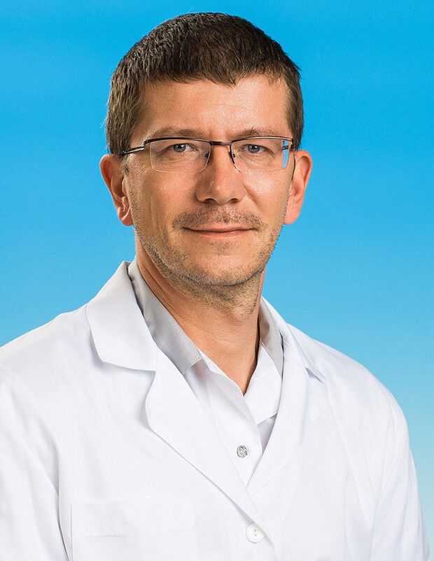 Doktor dermatolog Jaroslav